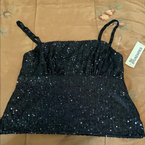No Boundaries Tops - No Boundaries Black Sequin Ruched Camisole/ top Brand new size 0-2. XS Cami top